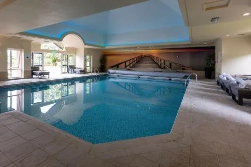 Mercure Shrewsbury Albrighton Hall Hotel And Spa squash venue photo 1 of 9