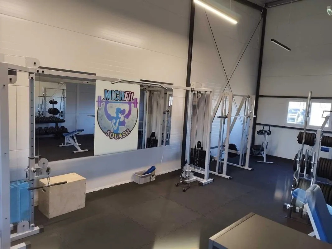 Mich-Fit Squash & Fitness squash venue photo 6 of 10