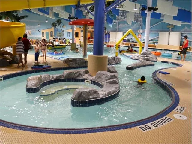 Midnight Sun Recreation Complex squash venue photo 8 of 10