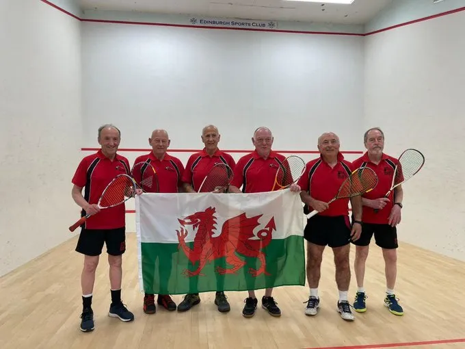 Mirfield Working Mens Social Club squash venue photo 1 of 10