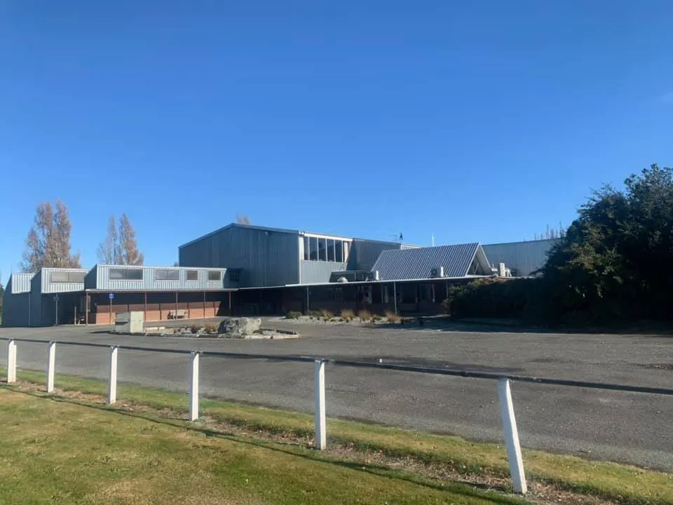 Mossburn Community Centre squash venue photo 1 of 6