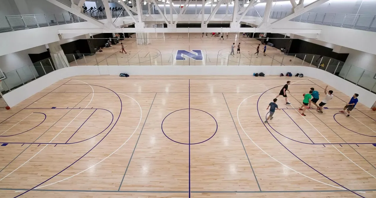Northwestern University Campus Recreation - Henry Crown Sports Pavilion squash venue photo 7 of 8