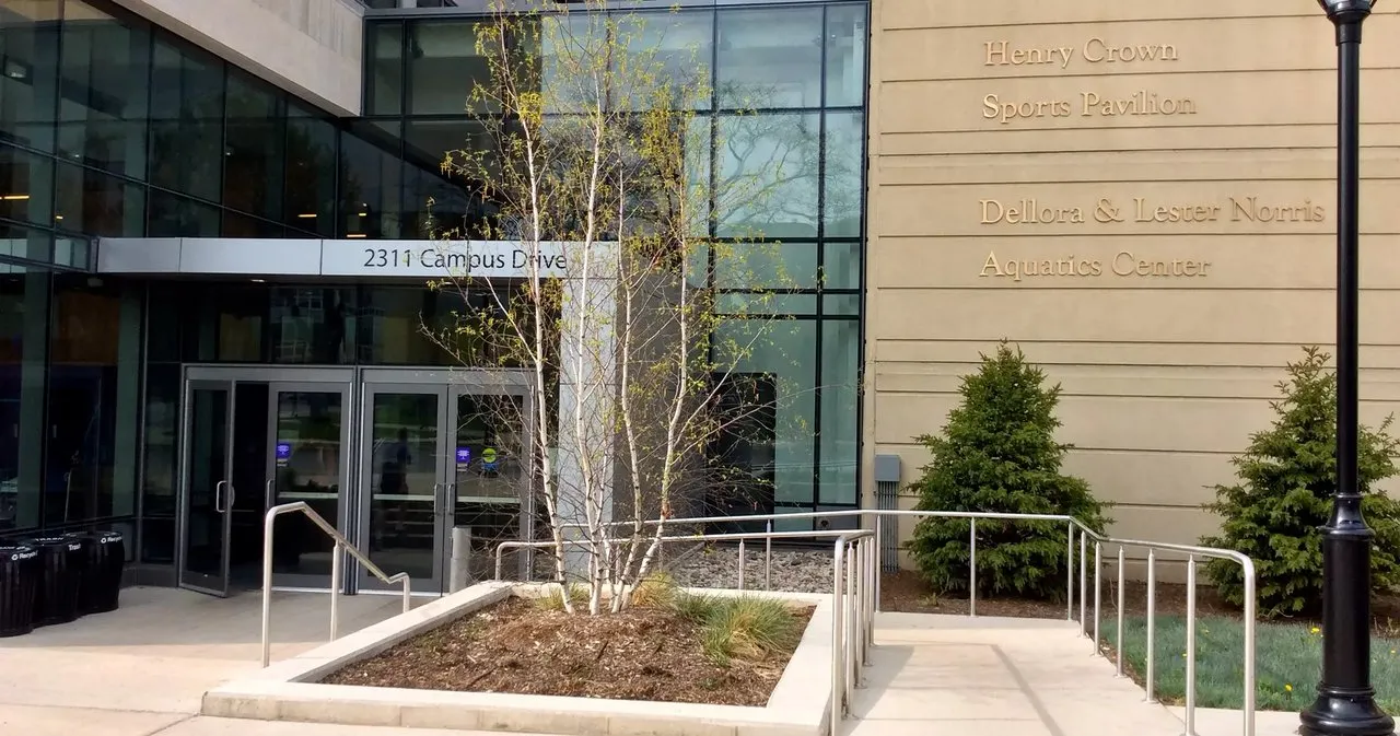 Northwestern University Campus Recreation - Henry Crown Sports Pavilion squash venue photo 5 of 8