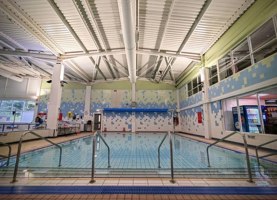 Northcroft Leisure Centre squash venue photo 3 of 10
