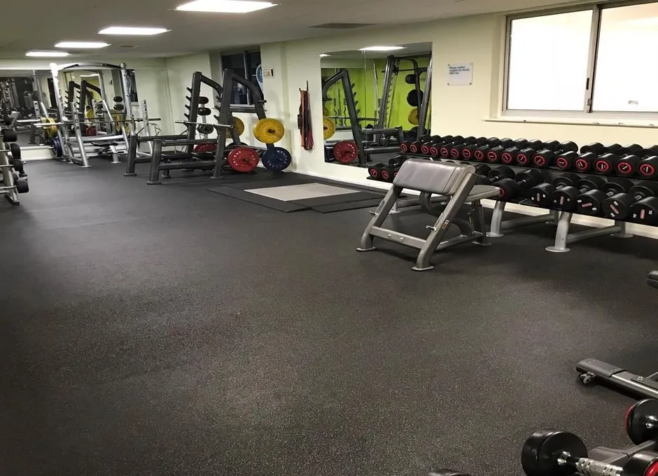 Nuffield Health Portsmouth Fitness & Wellbeing Gym squash venue photo 1 of 8