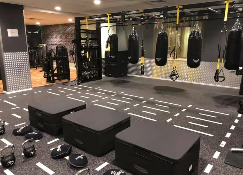 Nuffield Health Bromley Fitness & Wellbeing Gym squash venue photo 4 of 10