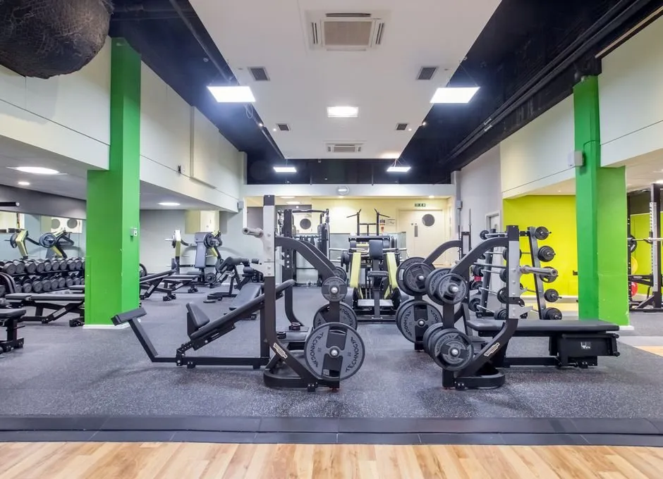 Nuffield Health Bloomsbury Fitness & Wellbeing Gym squash venue photo 3 of 10
