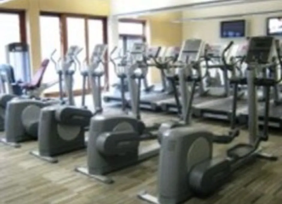 Oakgrove Leisure Centre squash venue photo 3 of 7