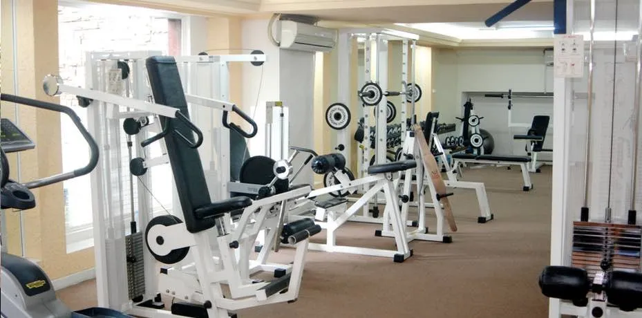Odiseus Fitness Club squash venue photo 3 of 5