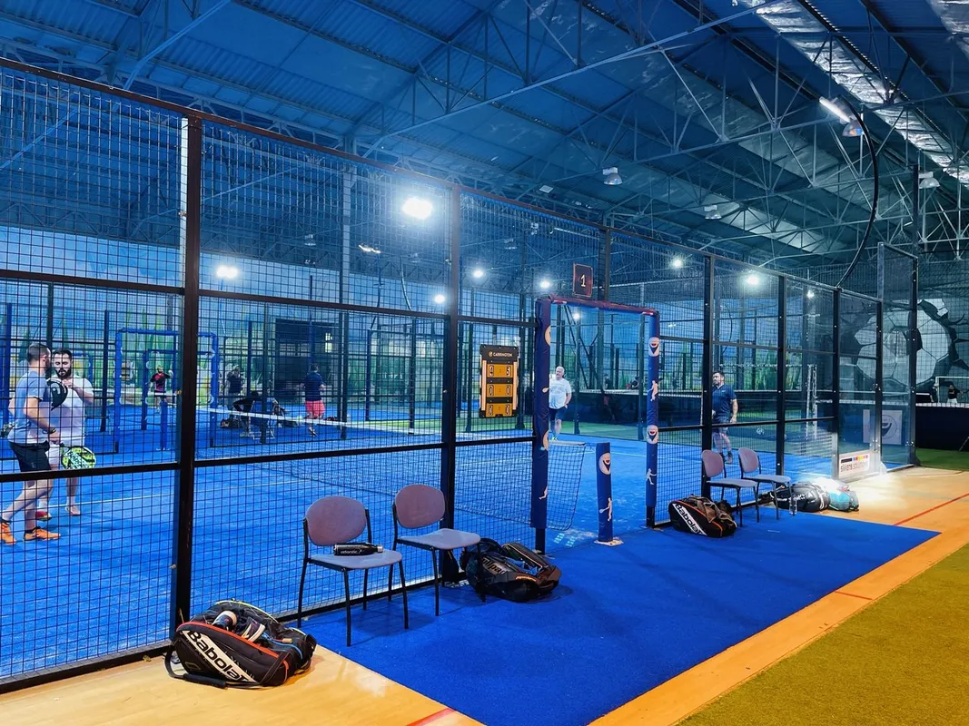 OLYMPIA SPORTS squash venue photo 6 of 9