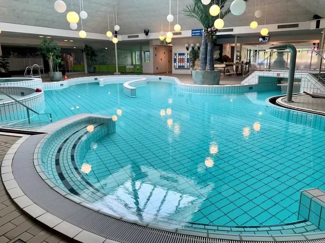 Omnium sport, recreation, pool squash venue photo 8 of 10