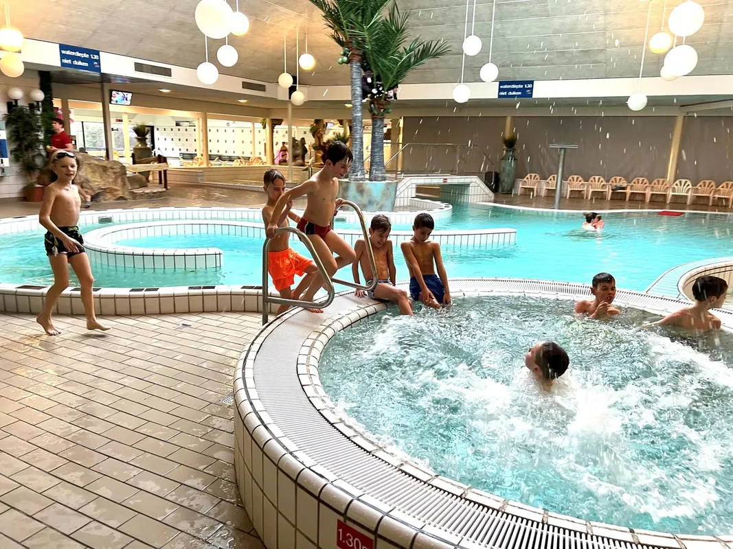 Omnium sport, recreation, pool squash venue photo 7 of 10