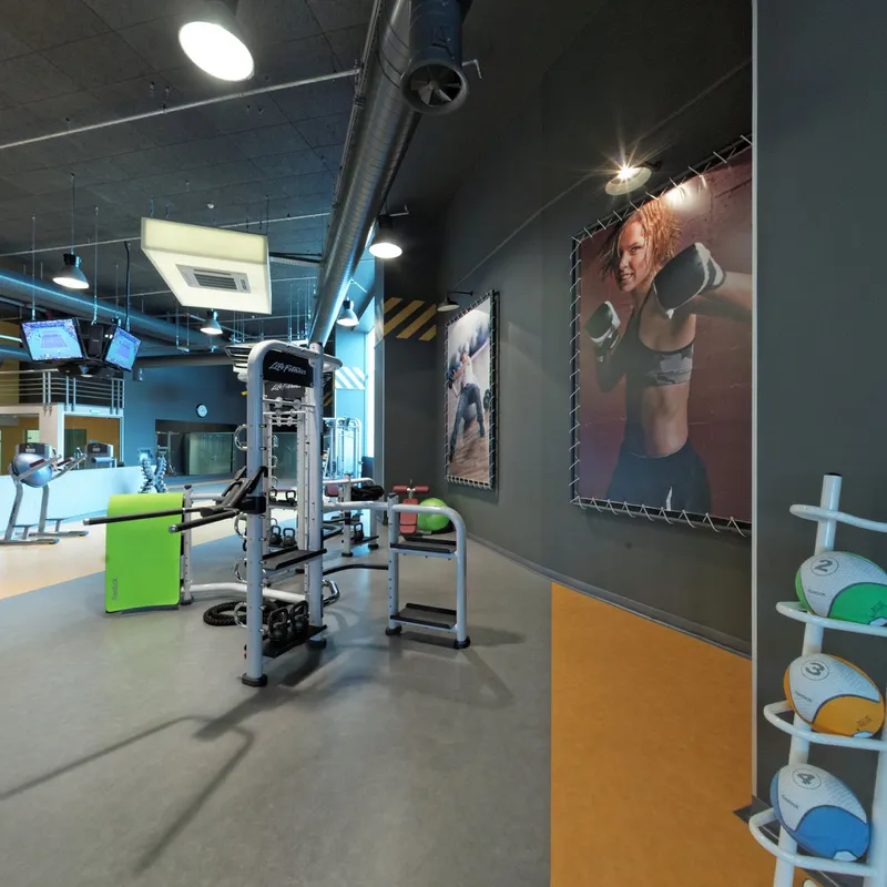 Orange Fitness squash venue photo 5 of 10