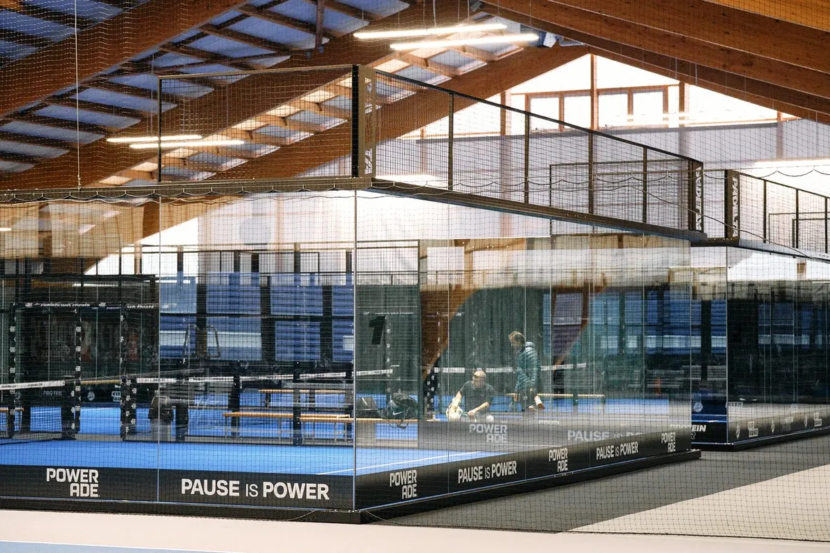 Padelta Sportpark Dierikon squash venue photo 9 of 10