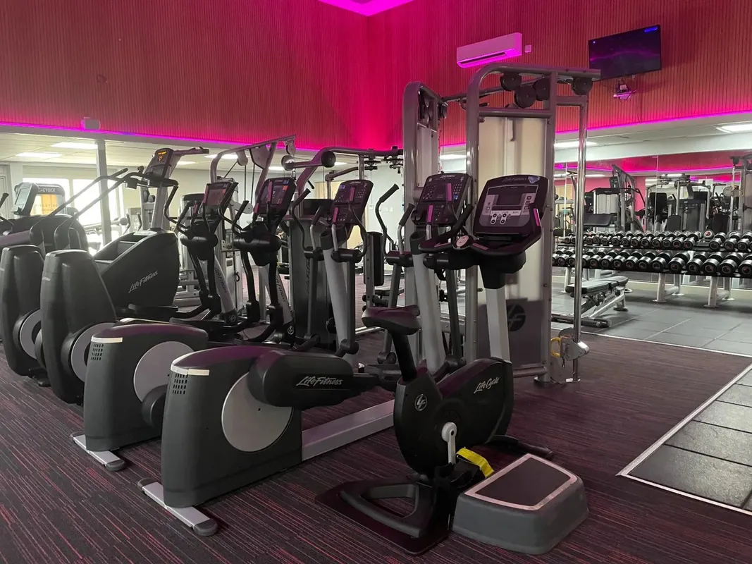 Peacehaven Leisure Centre squash venue photo 8 of 10