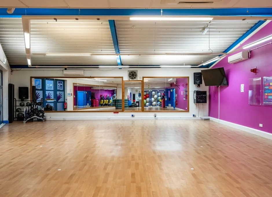 Peacehaven Leisure Centre squash venue photo 1 of 10