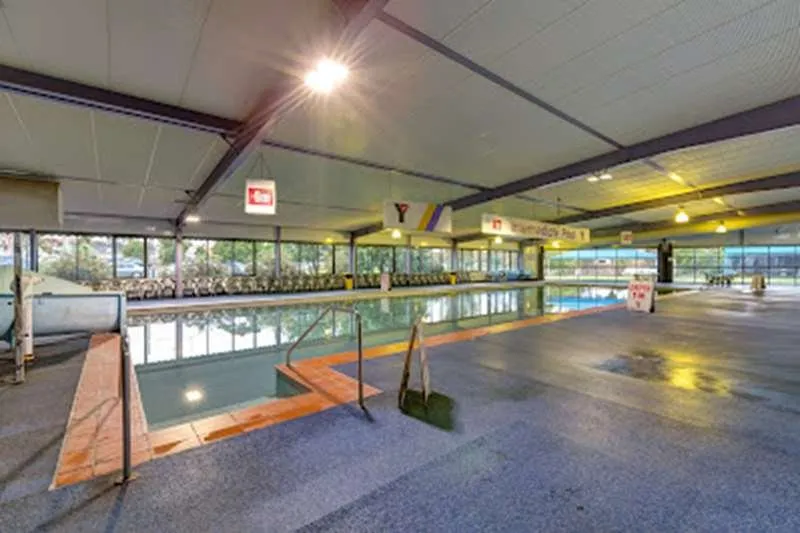 Peter Krenz Leisure Centre squash venue photo 2 of 10
