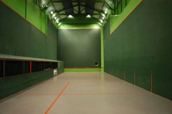 Playball Trinquet et Squash squash venue photo 5 of 6