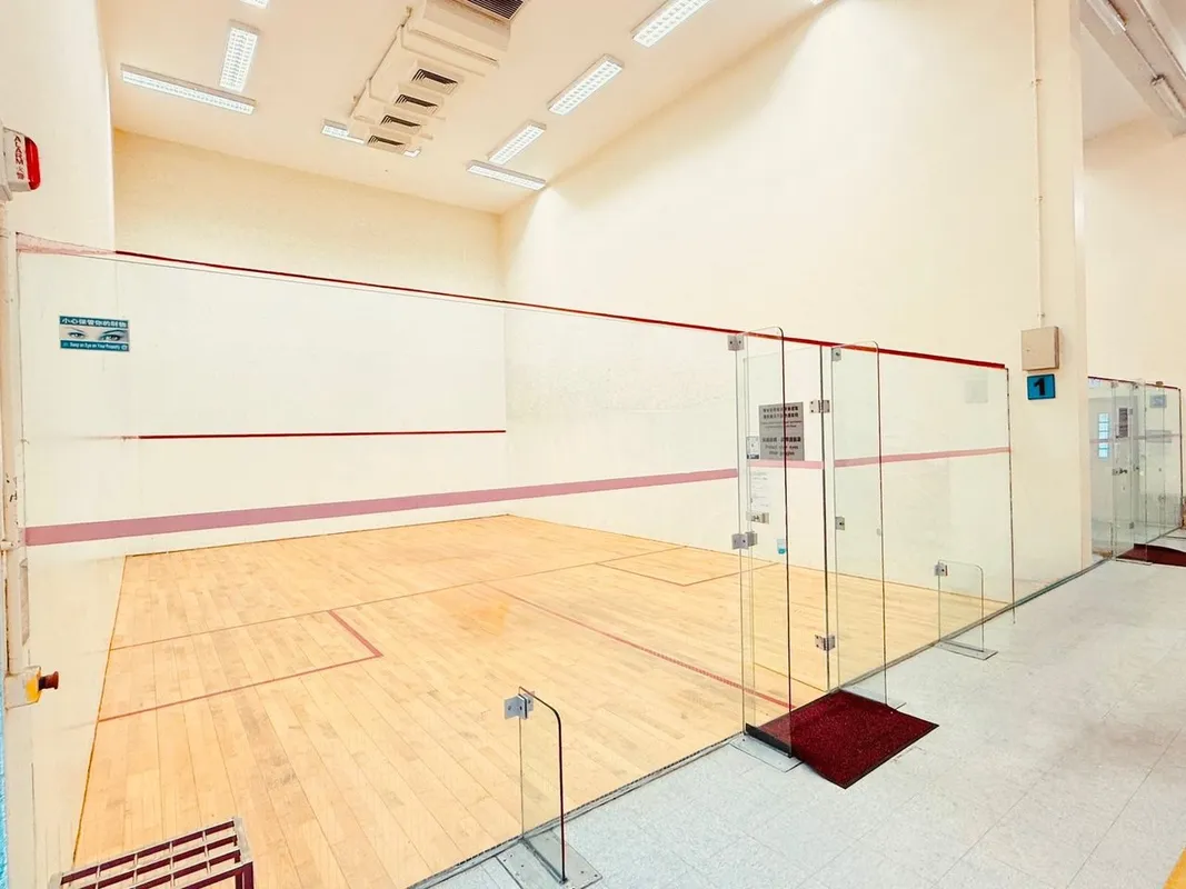Po On Road Sports Centre squash venue photo 8 of 8