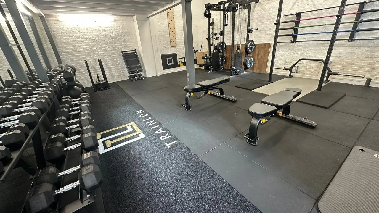 Qmotion Sport and Fitness Centre squash venue photo 4 of 5