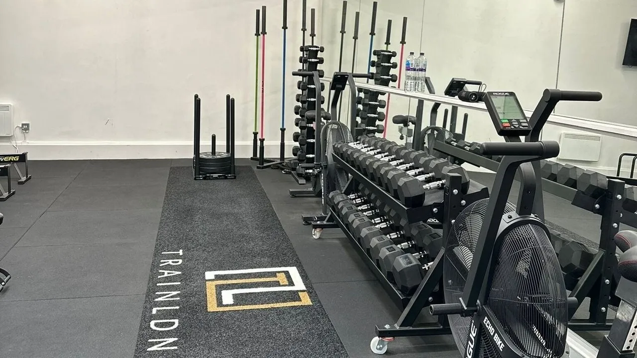 Qmotion Sport and Fitness Centre squash venue photo 3 of 5