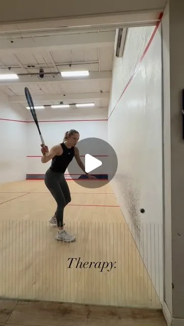 Quadra Sports & Fitness squash venue photo 4 of 8