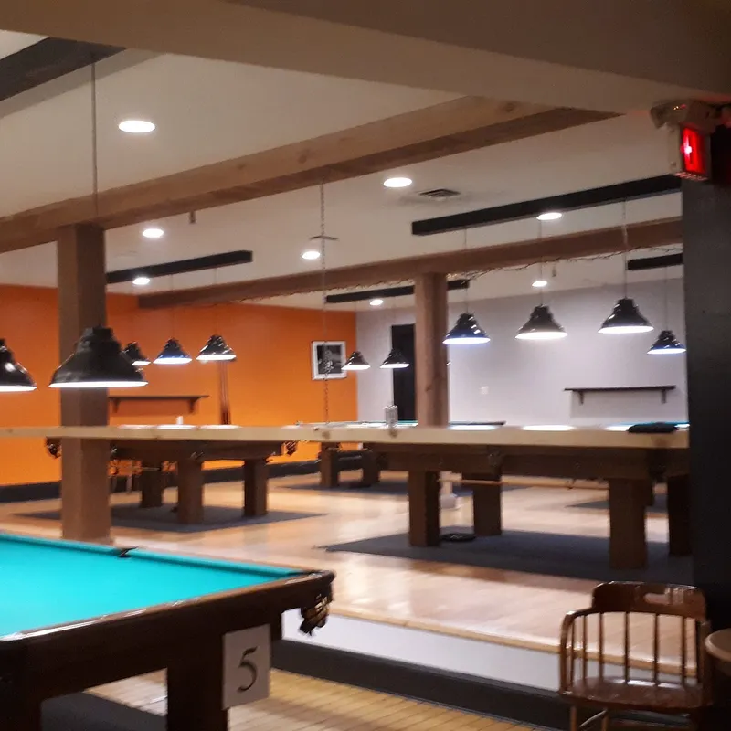Rack & Rally Social Hub squash venue photo 3 of 3