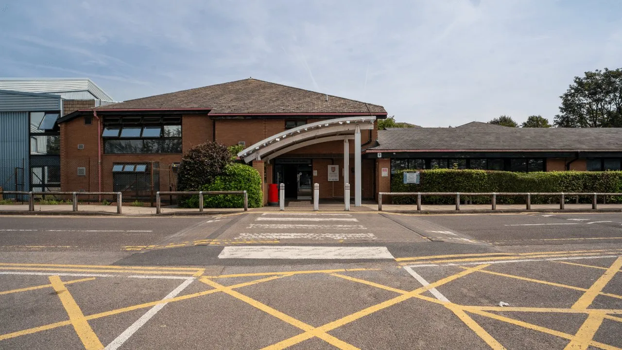 Redbridge Sports Centre squash venue photo 5 of 8