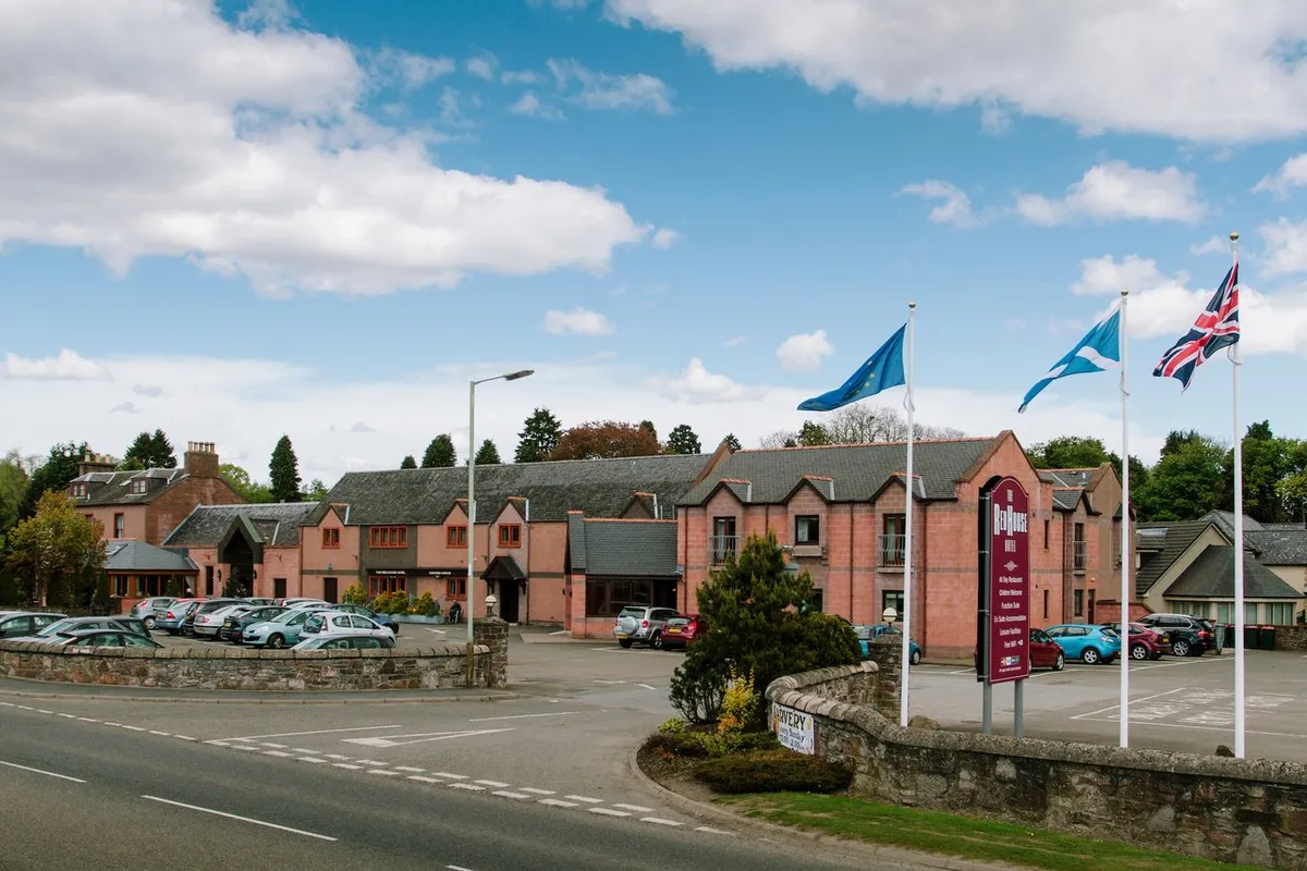 Red House Hotel, Coupar Angus squash venue photo 9 of 10
