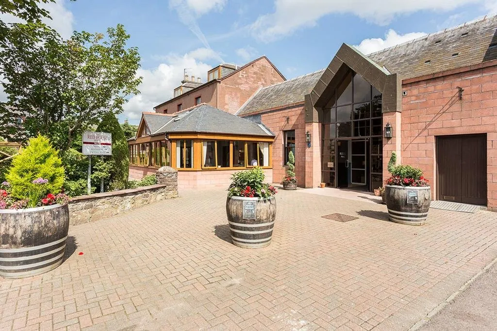 Red House Hotel, Coupar Angus squash venue photo 4 of 10