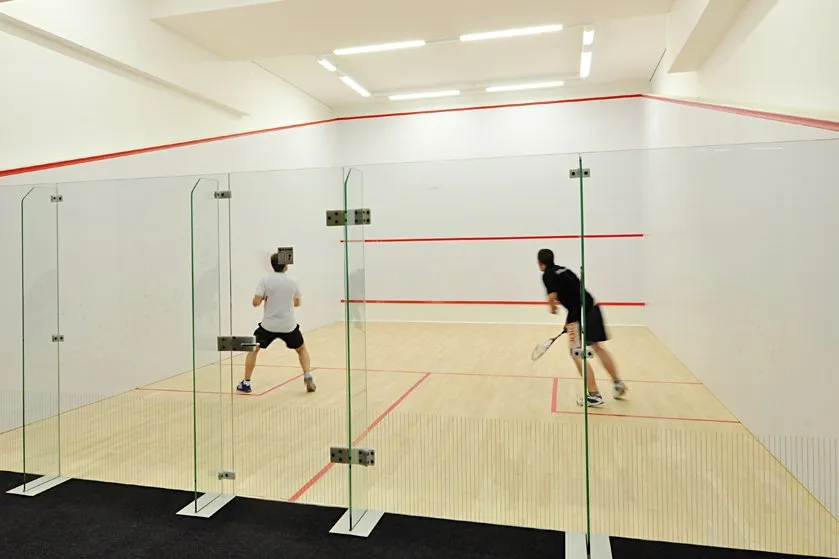 Retro Sport and Wellness squash venue photo 9 of 10
