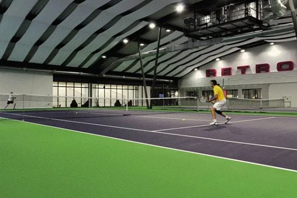Retro Sport and Wellness squash venue photo 2 of 10