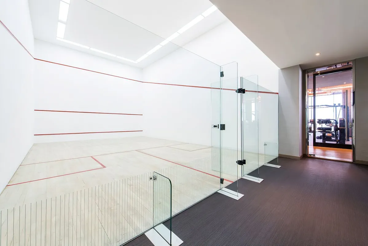 Rich Hotel (squash court) squash venue photo 8 of 8