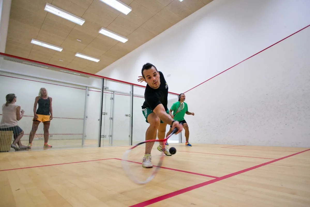 Rich Hotel (squash court) squash venue photo 6 of 8