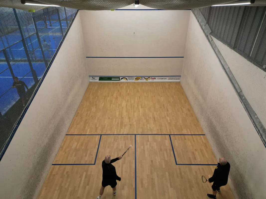 Rouen Arena Squash Association (RASA) squash venue photo 5 of 5