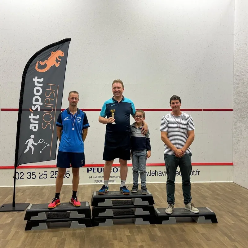 Rouen Arena Squash Association (RASA) squash venue photo 2 of 5