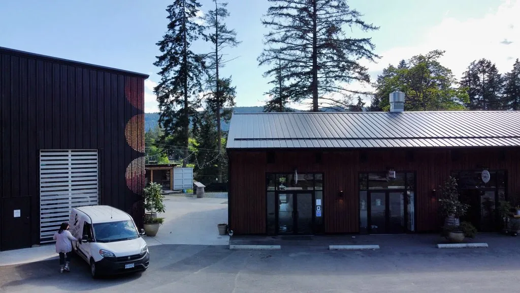Salt Spring Squash Club squash venue photo 1 of 3