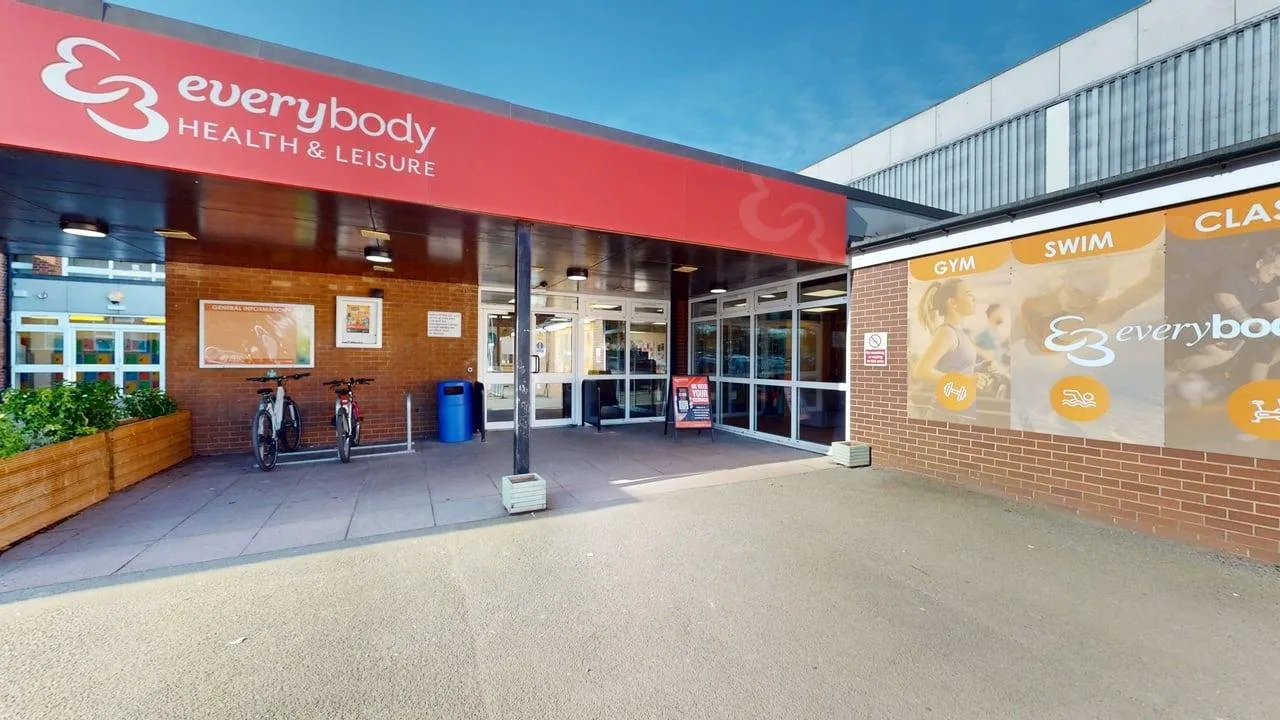 Sandbach Leisure Centre squash venue photo 9 of 10