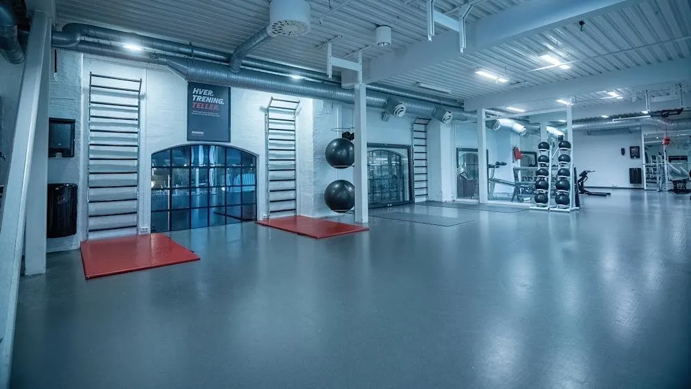 SATS Sagene squash venue photo 1 of 5