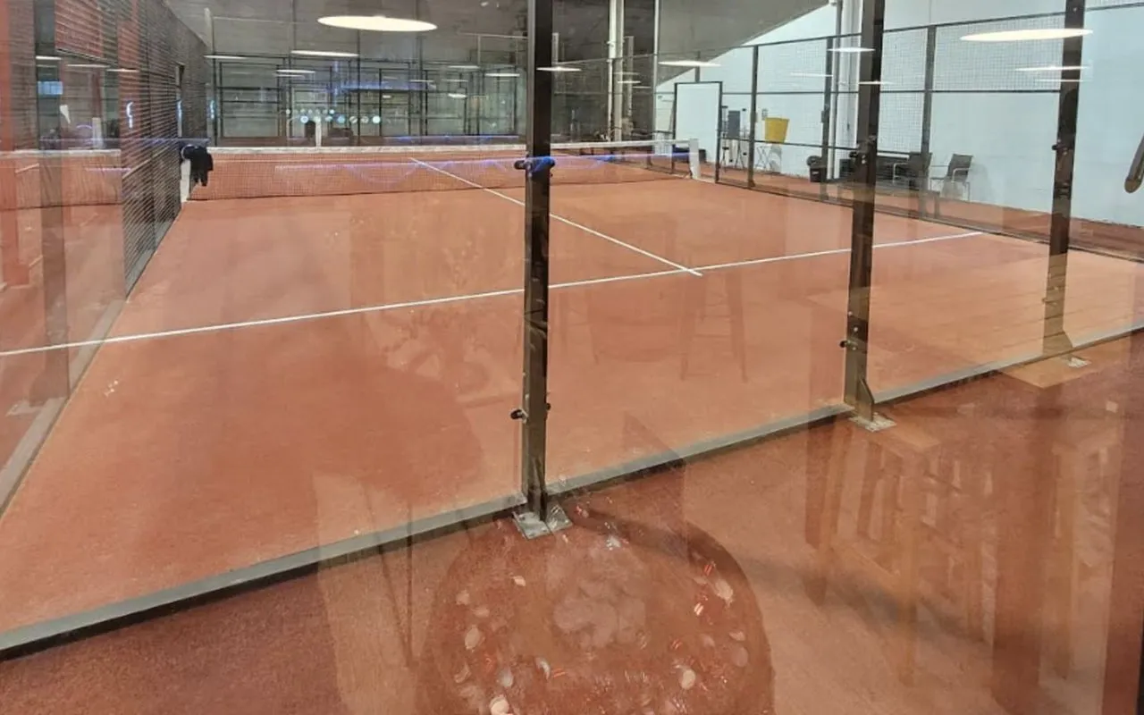 S2B Sport'In Bordeaux Bastide squash venue photo 6 of 7