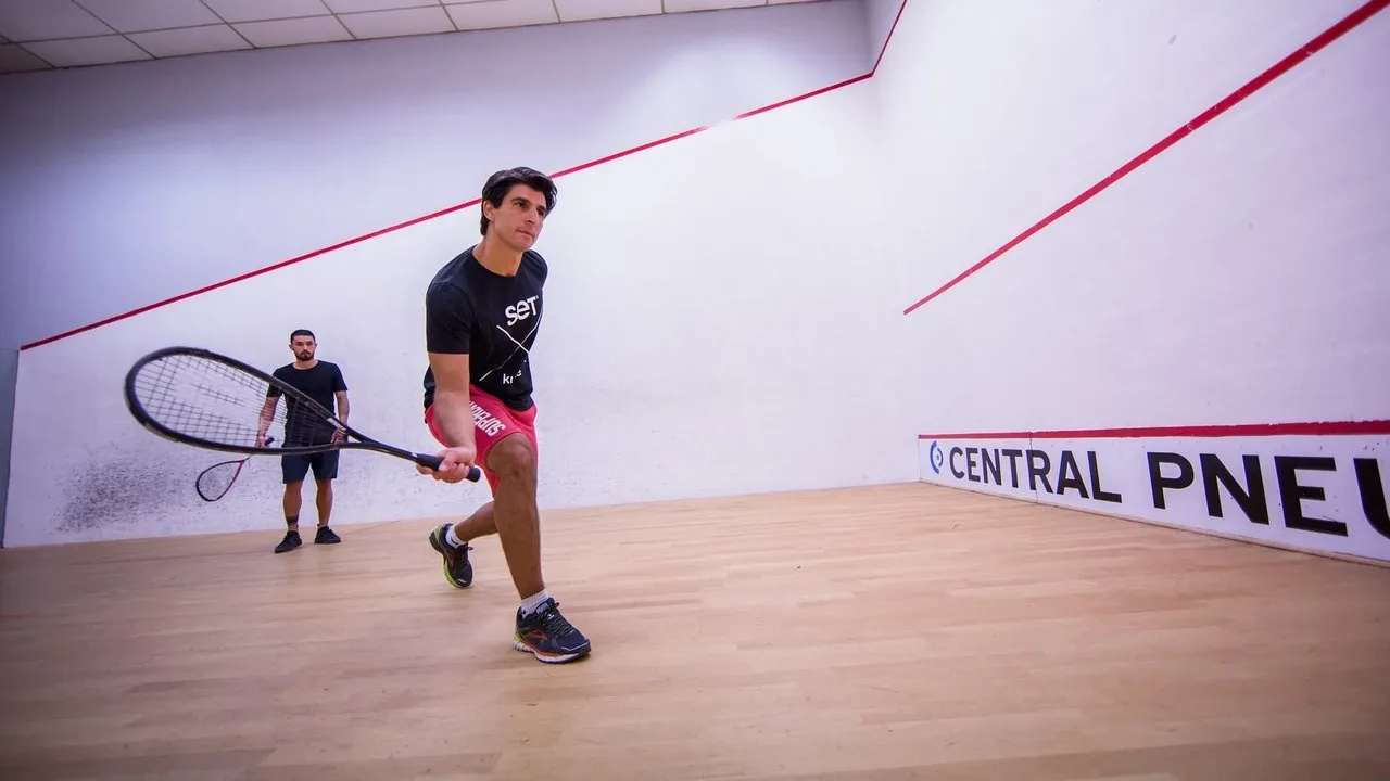 Set Marseille squash venue photo 9 of 10