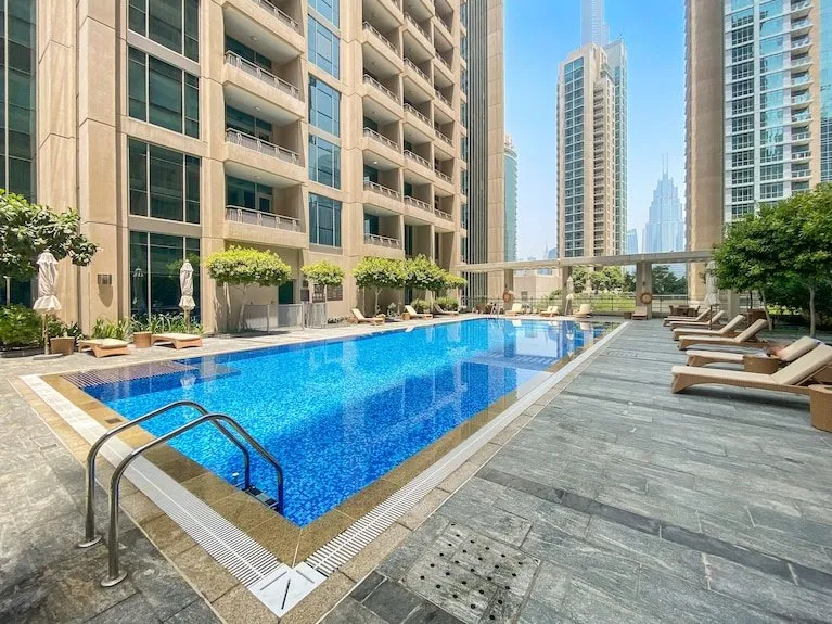 Silkhaus central DIFC studio newly furnished with building squash court squash venue photo 1 of 2