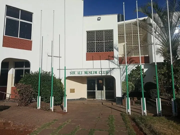 Sir Ali Sports Club squash venue photo 1 of 2
