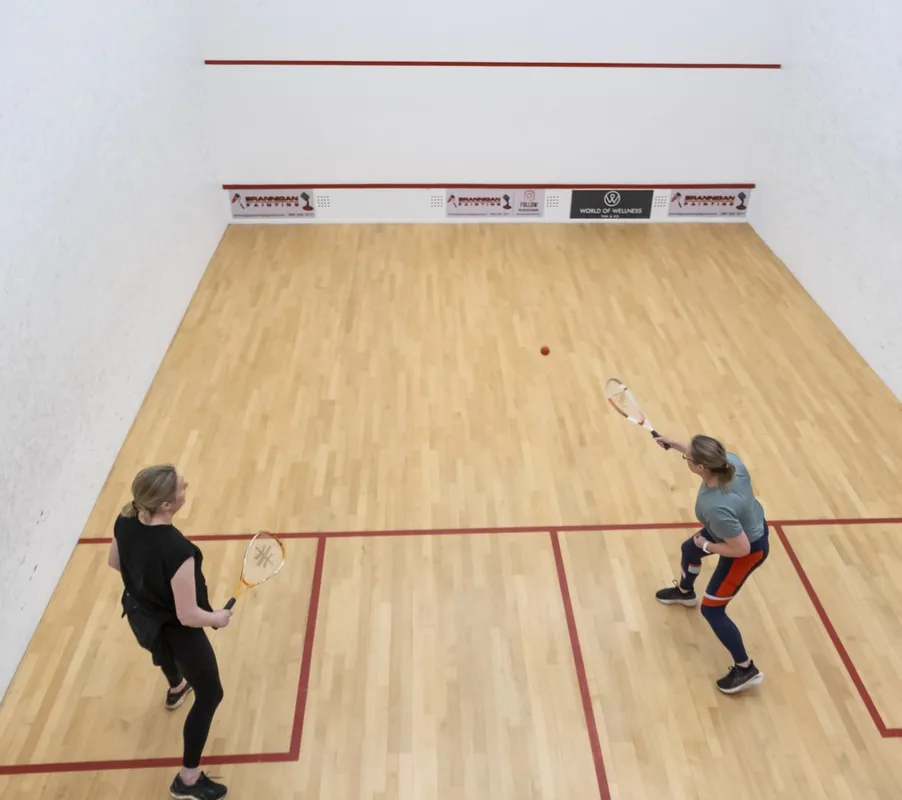 Sligo Tennis and Badminton Club squash venue photo 6 of 9