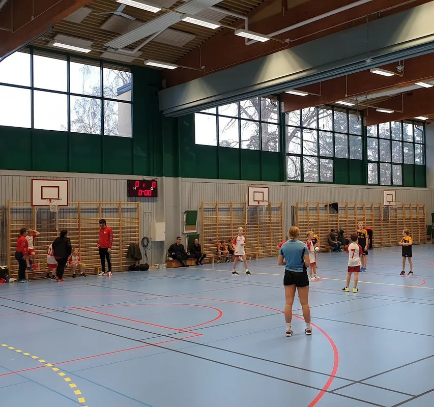 Slatta Idrottshall and Friluftsbad squash venue photo 3 of 7