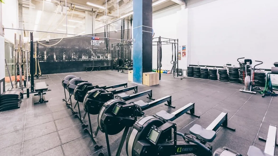 Solinca Health & Fitness Club - Estadio do Dragao squash venue photo 3 of 10