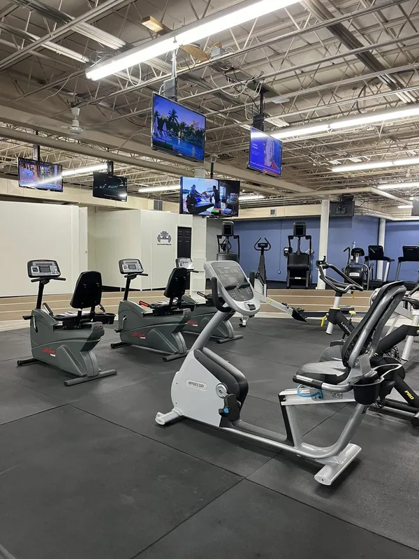 Spa Total Fitness Centre squash venue photo 9 of 10