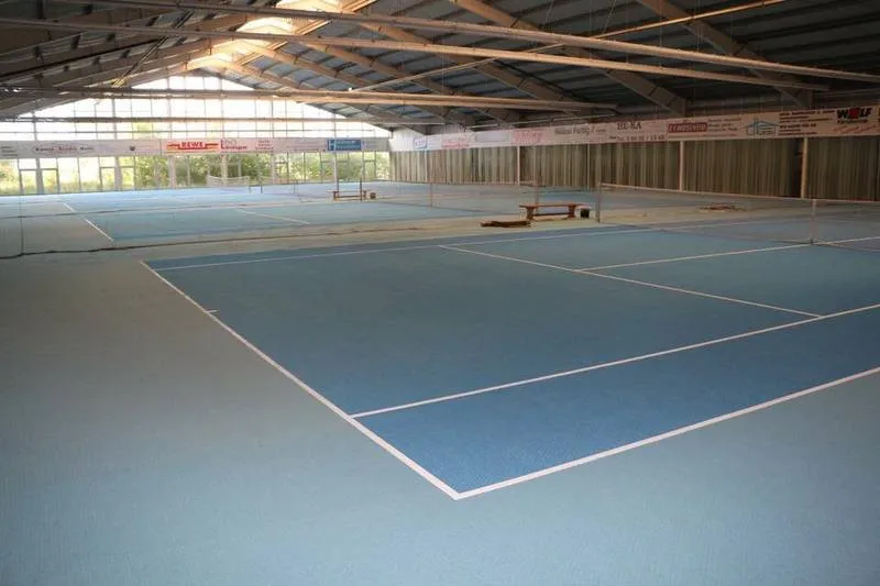 Sport und Gesundheitszentrum Amoneburg squash venue photo 3 of 8