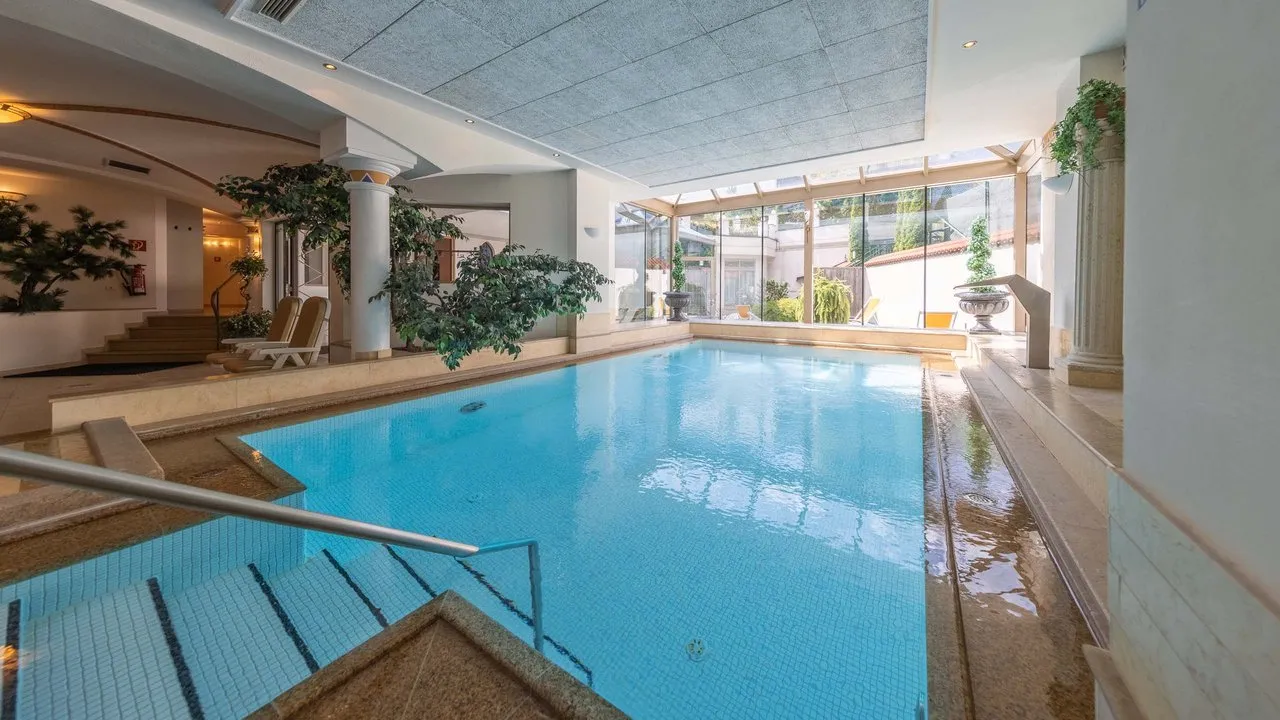 Sport & Spa Hotel Strass squash venue photo 2 of 3