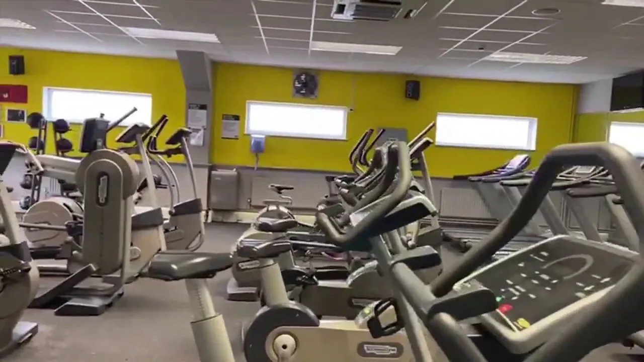 Sports Direct Fitness - Croydon squash venue photo 3 of 4